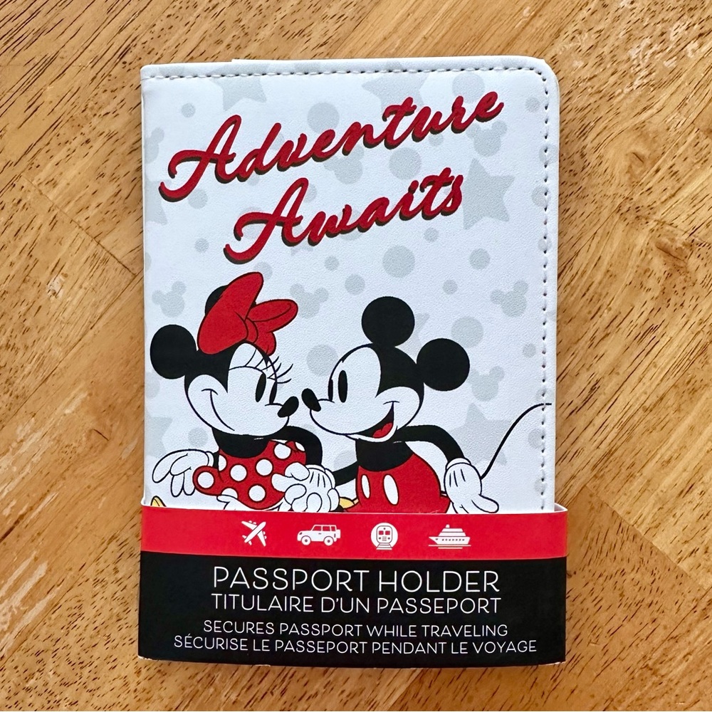 Disney Mickey and Minnie Mouse Adventure Awaits Passport Holder NEW!!